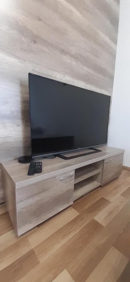 Apartments Modom Liptovský Mikuláš エクステリア 写真