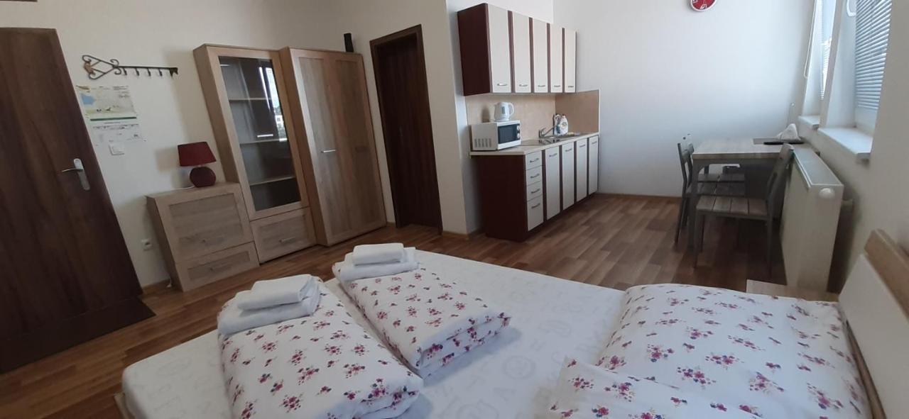 Apartments Modom Liptovský Mikuláš エクステリア 写真
