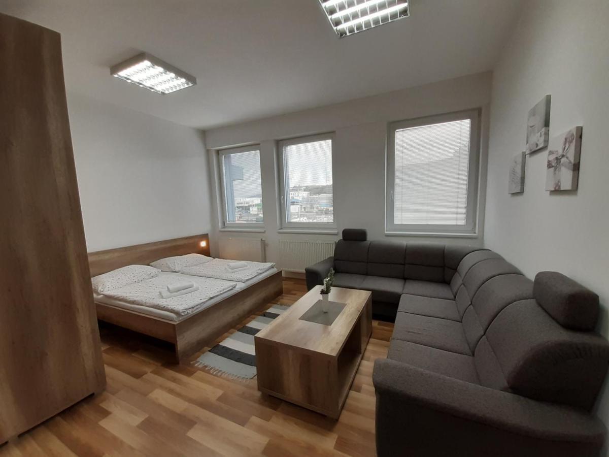 Apartments Modom Liptovský Mikuláš エクステリア 写真