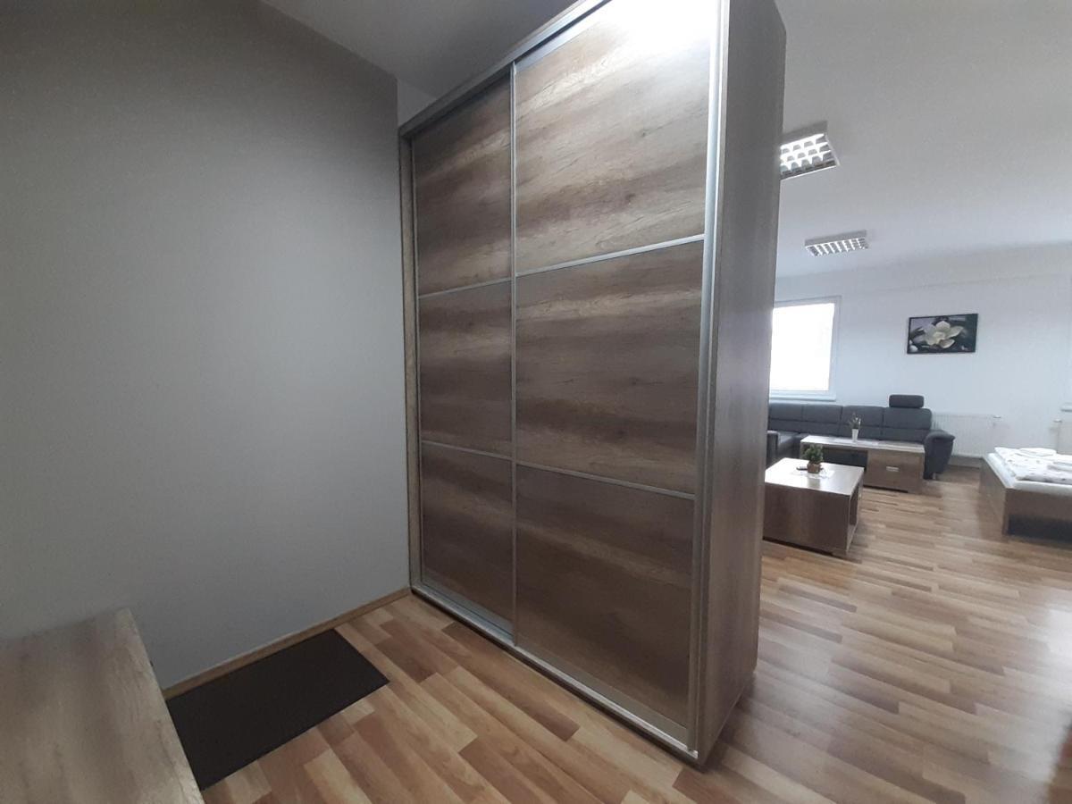 Apartments Modom Liptovský Mikuláš エクステリア 写真